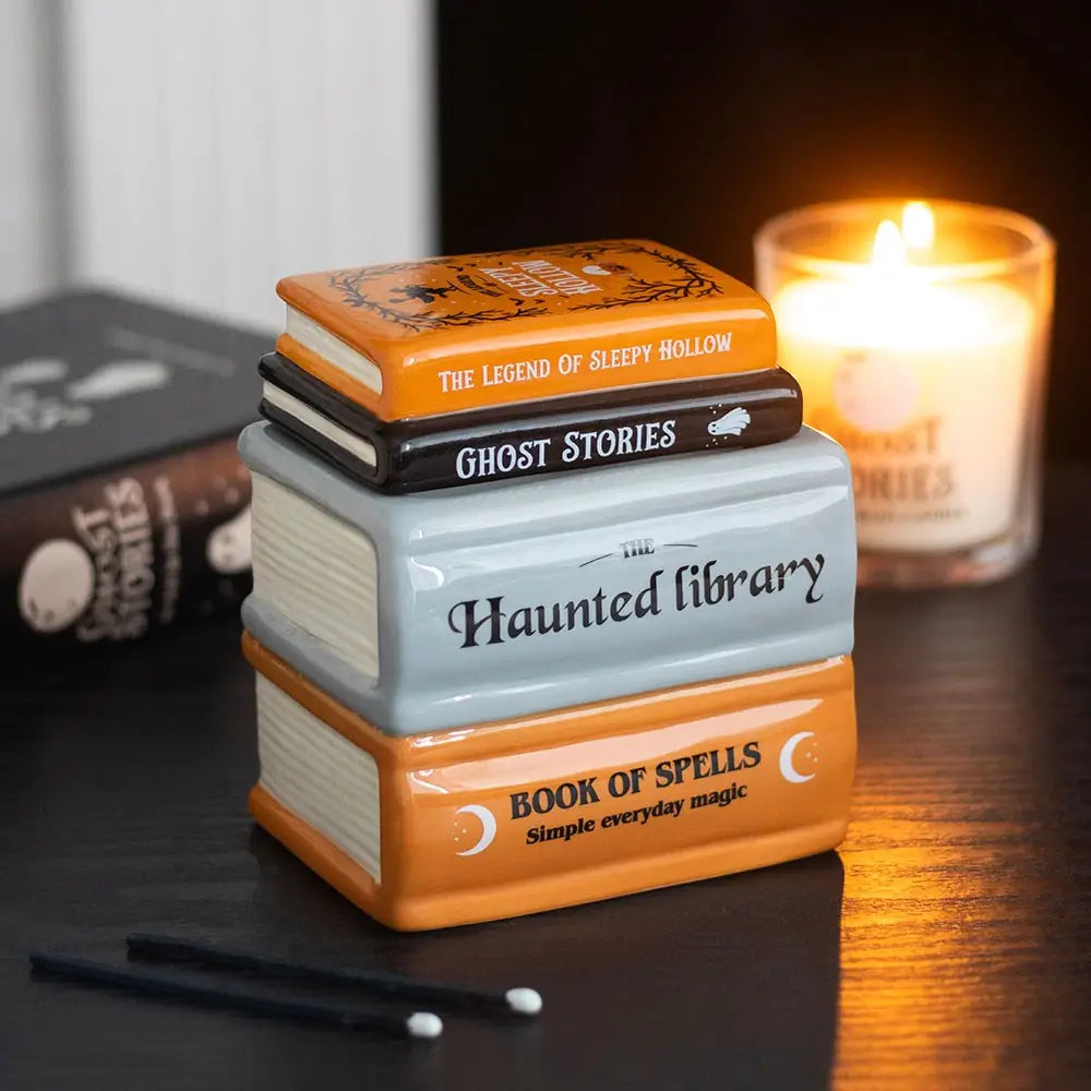 Brûleur Livres bibliothèque hantée