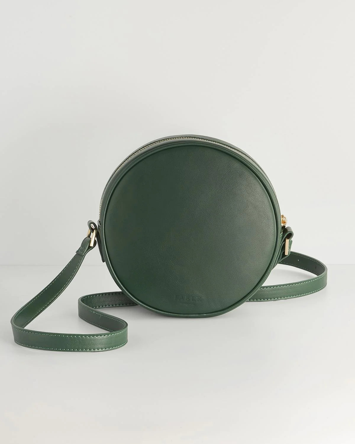 Sac brodé faon vert