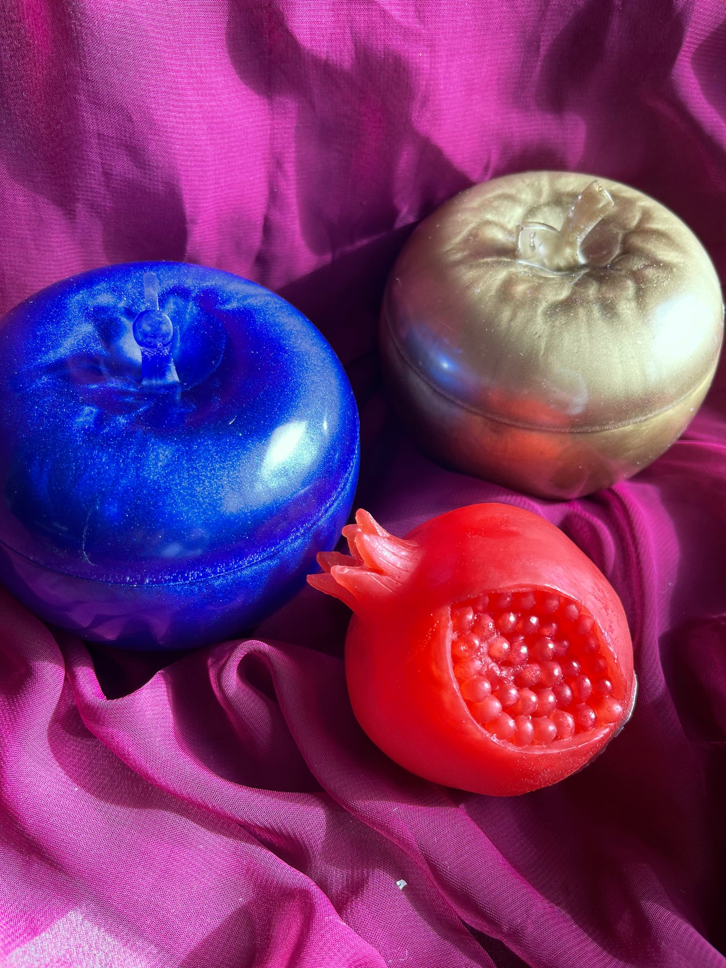 Boîte Pomme et Grenade : objet d’autel