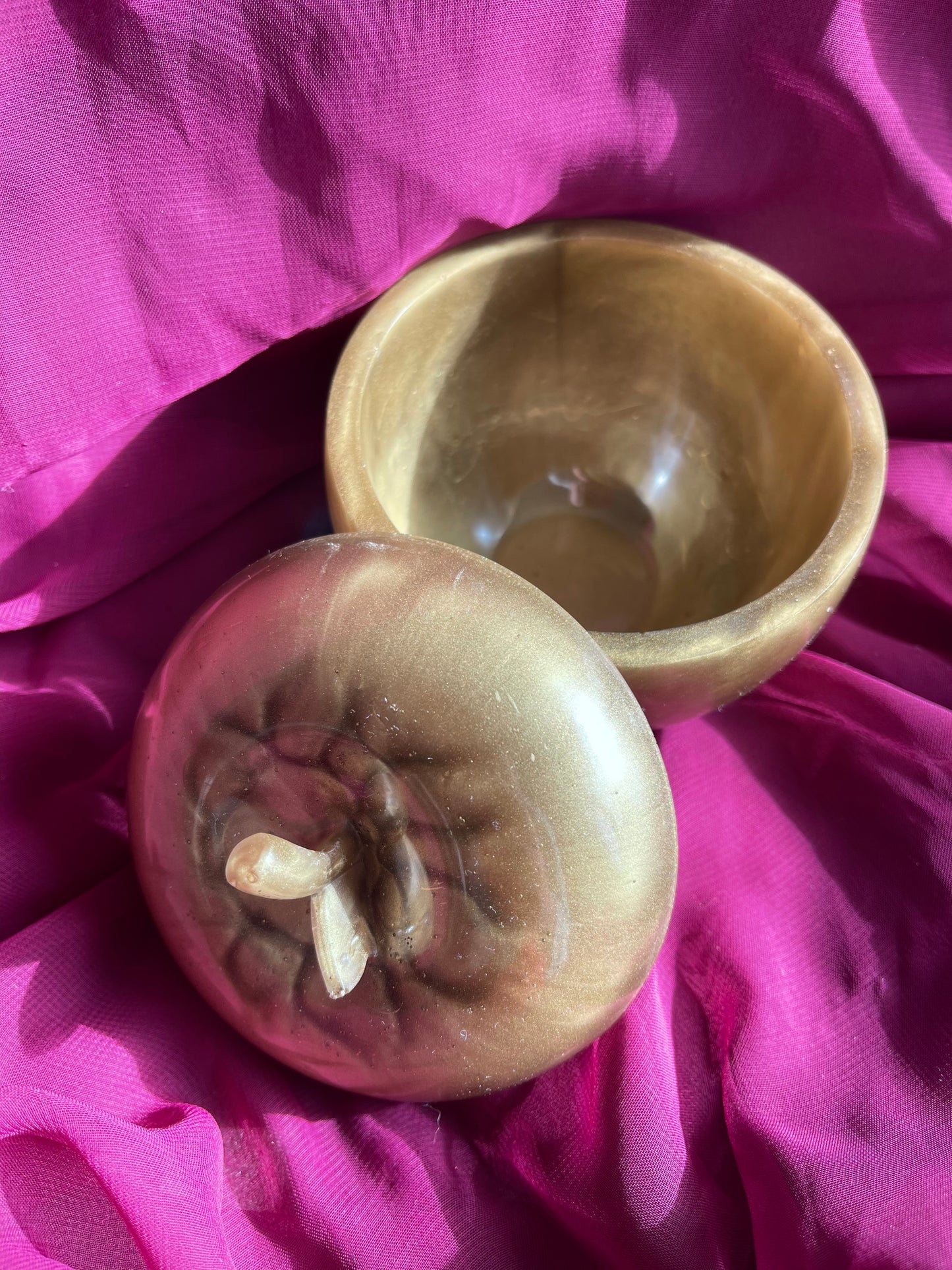 Boîte Pomme et Grenade : objet d’autel
