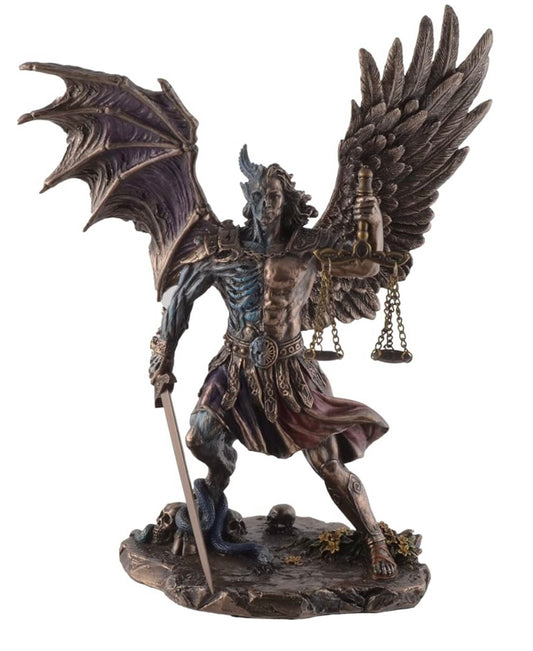 Statue Nephilim