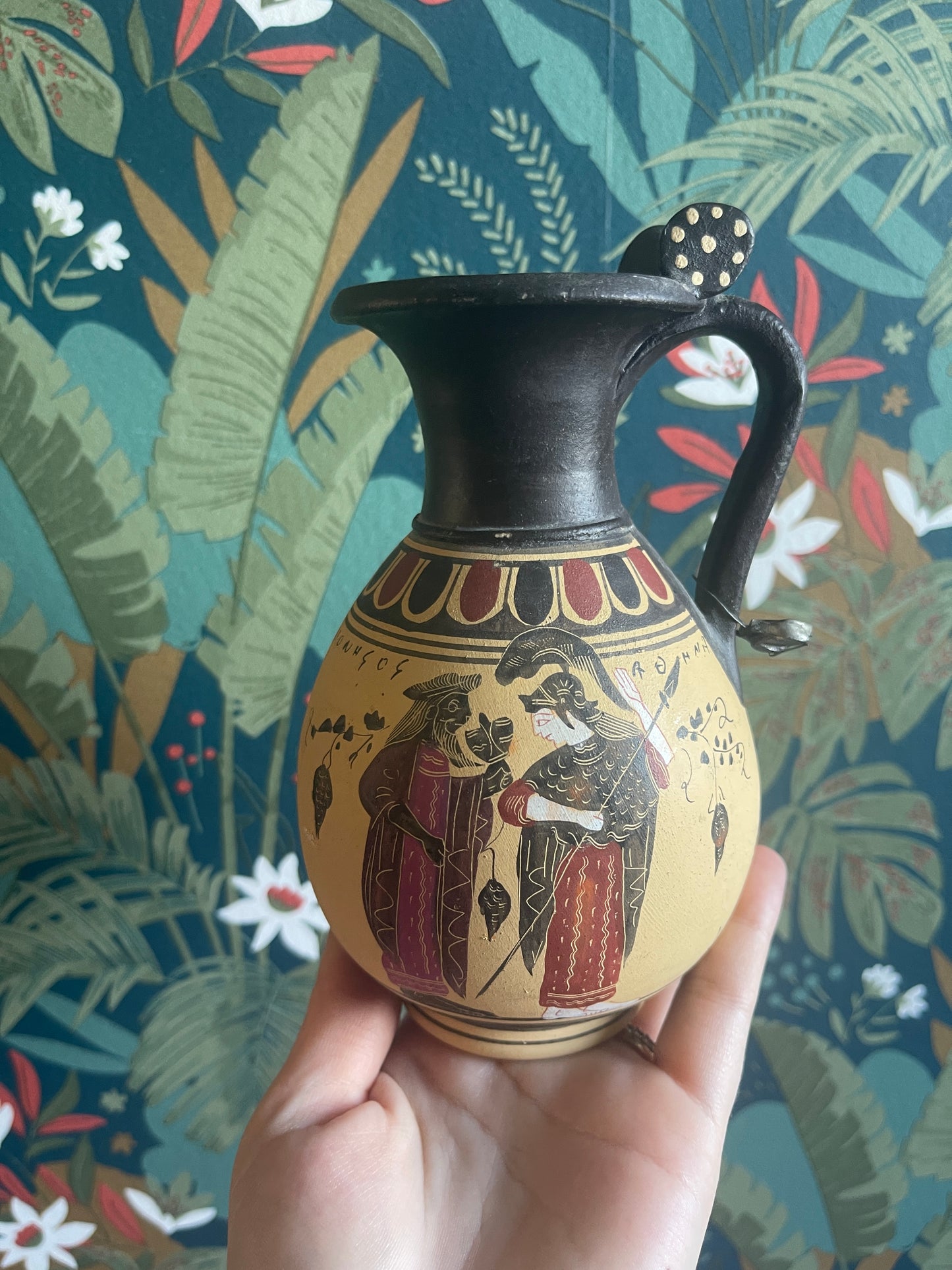 Vase Dionysos et Athéna
