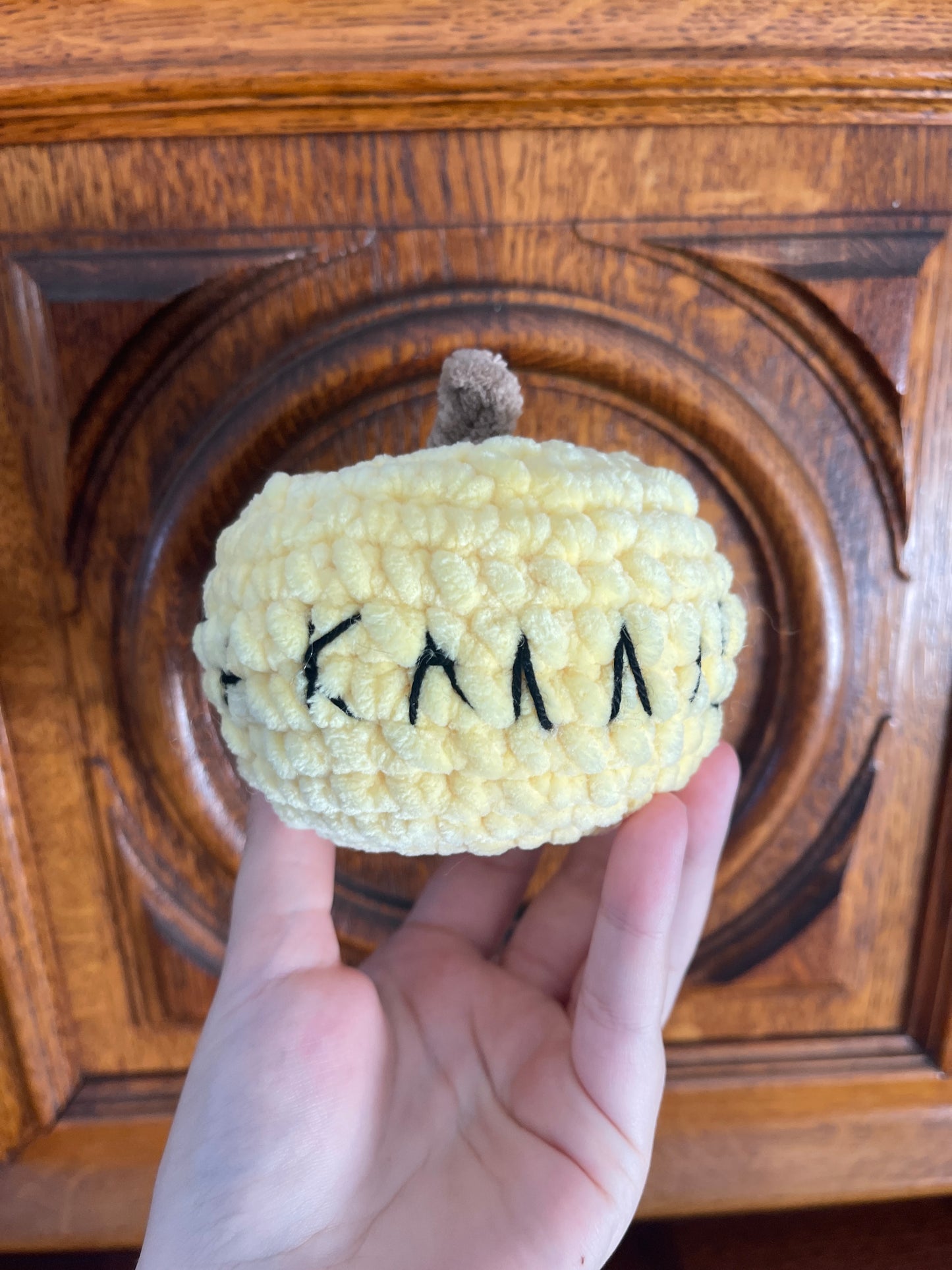 Pomme d'or en crochet
