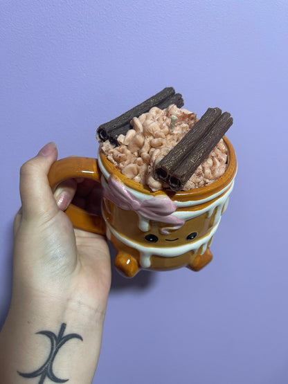 Bougie Roulé à cannelle - Mug chantilly